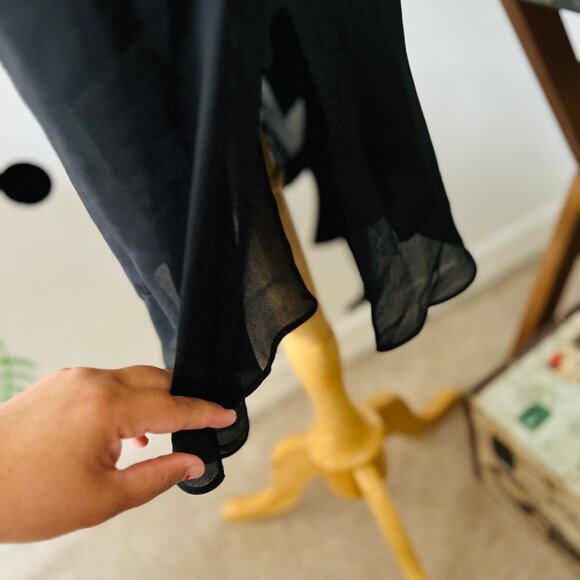 ✨Little Black Dress -  Elevate Your Style with Celavie Collection! ✨ - Picture 5 of 7